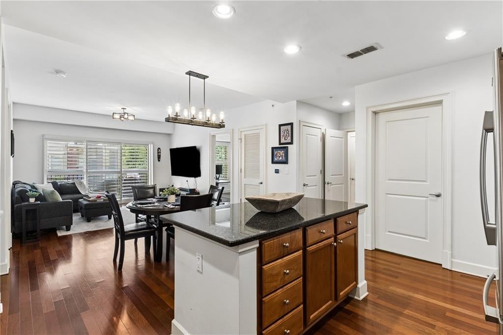 200 River Vista Drive 428