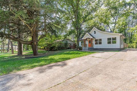 3275 Dodson Drive East Point GA 30344