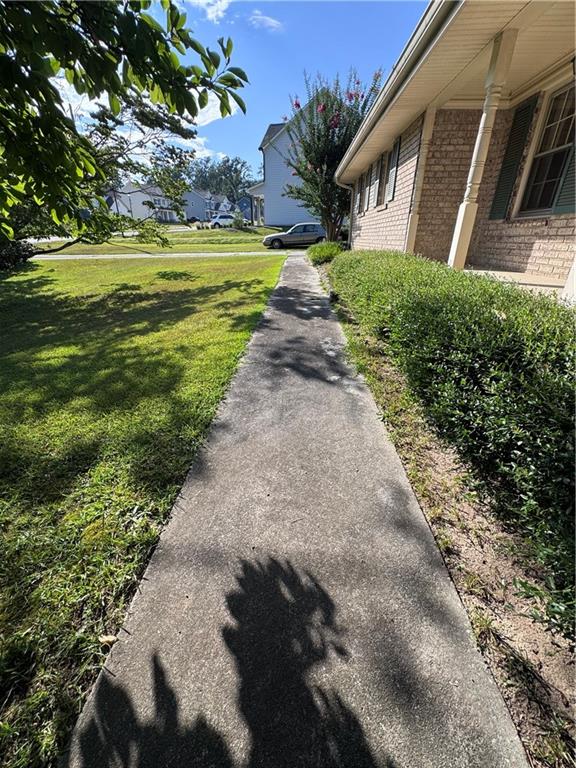 2604 HICKORY VALLEY Drive
