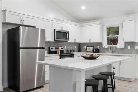 Homes For Rent - 1298 Gideons Drive<br/> Atlanta, GA 30314