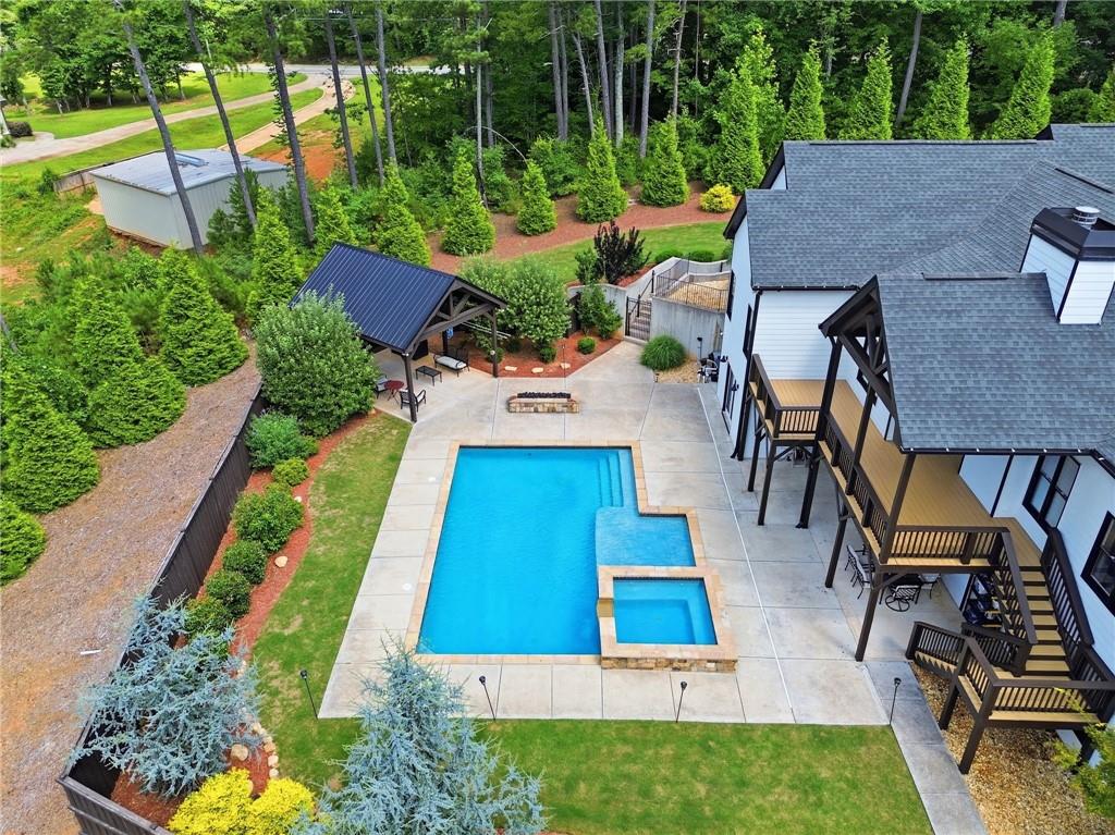 140 Doug Smith Lane