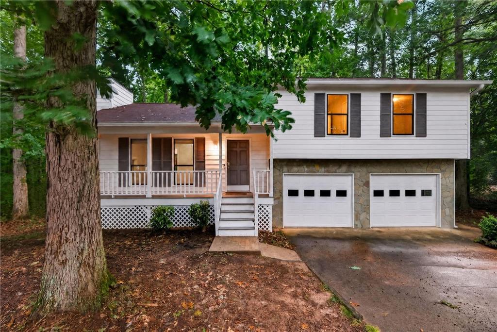4325 Woodland Drive