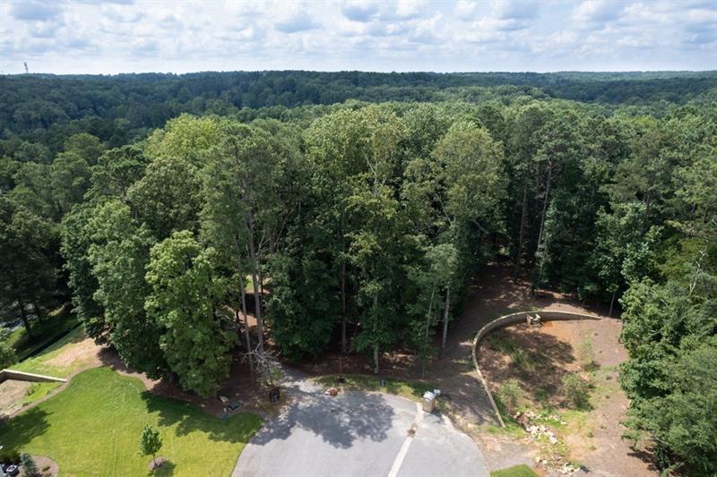 735 Hammock Lane