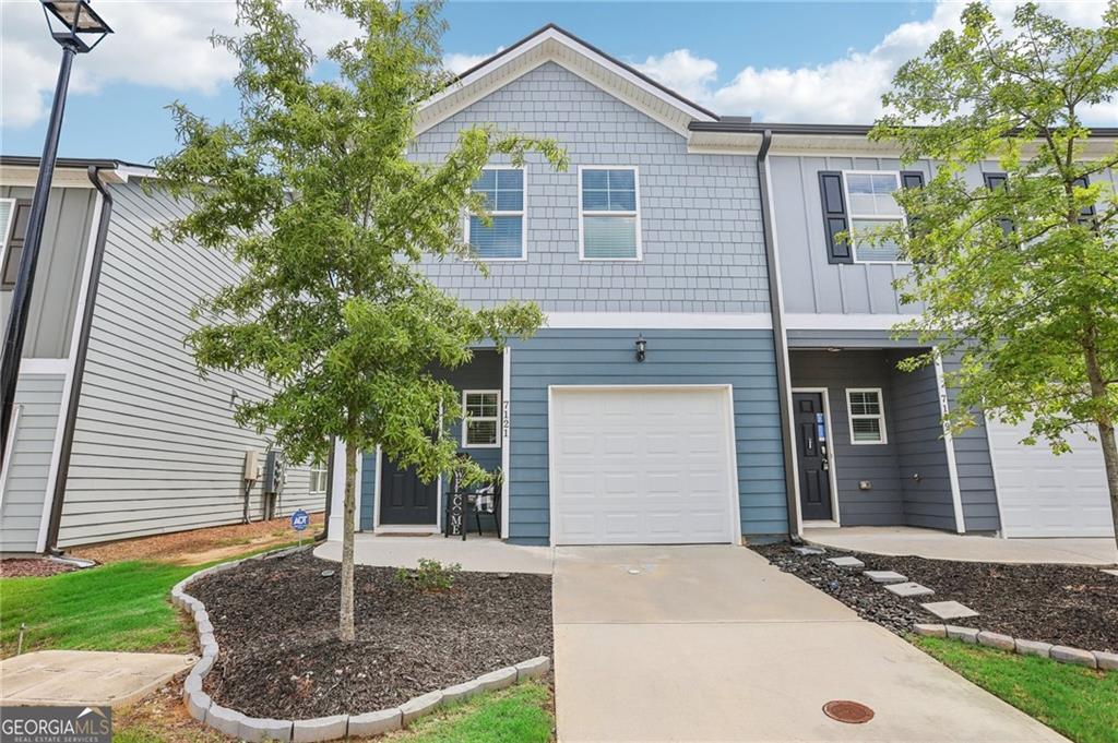 View Stonecrest, GA 30038 townhome