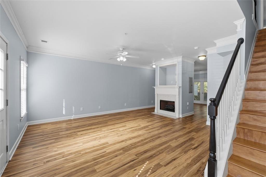 1238 Harris Commons Place