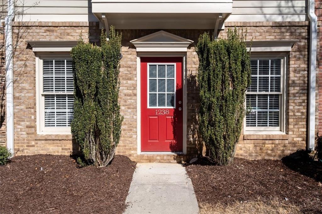 1238 Harris Commons Place