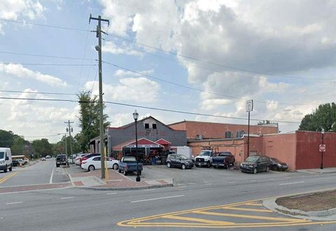 85 W Broad Street W Fairburn GA 30213