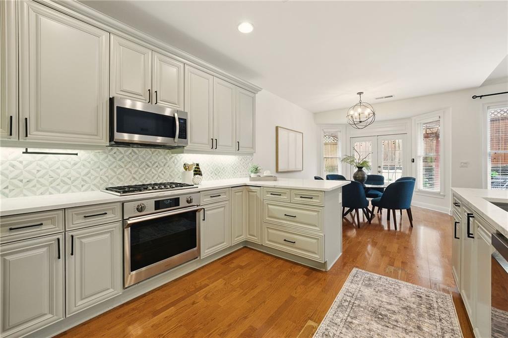 6355 Glen Oaks Lane, Atlanta, Georgia image 36