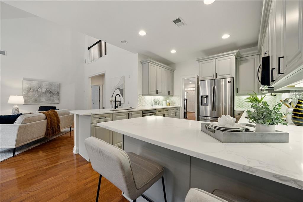 6355 Glen Oaks Lane, Atlanta, Georgia image 34