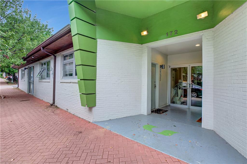 172 Carroll Street SE 103