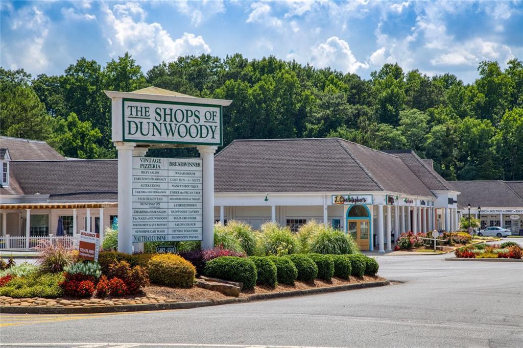 1128 Bellewood Square, Dunwoody, Georgia image 40
