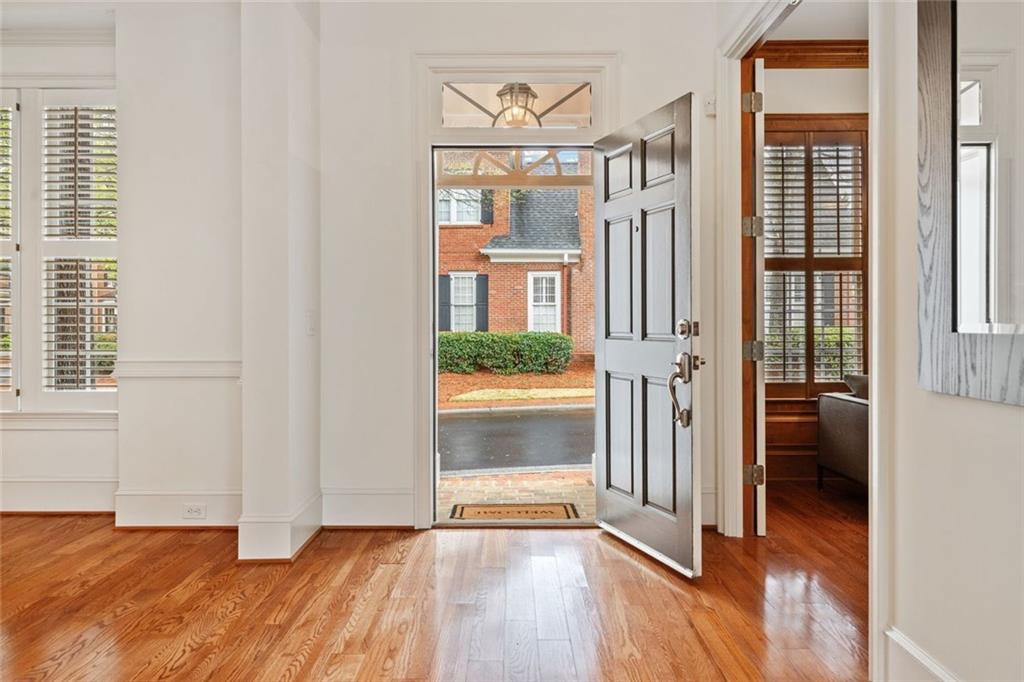 1128 Bellewood Square, Dunwoody, Georgia image 3