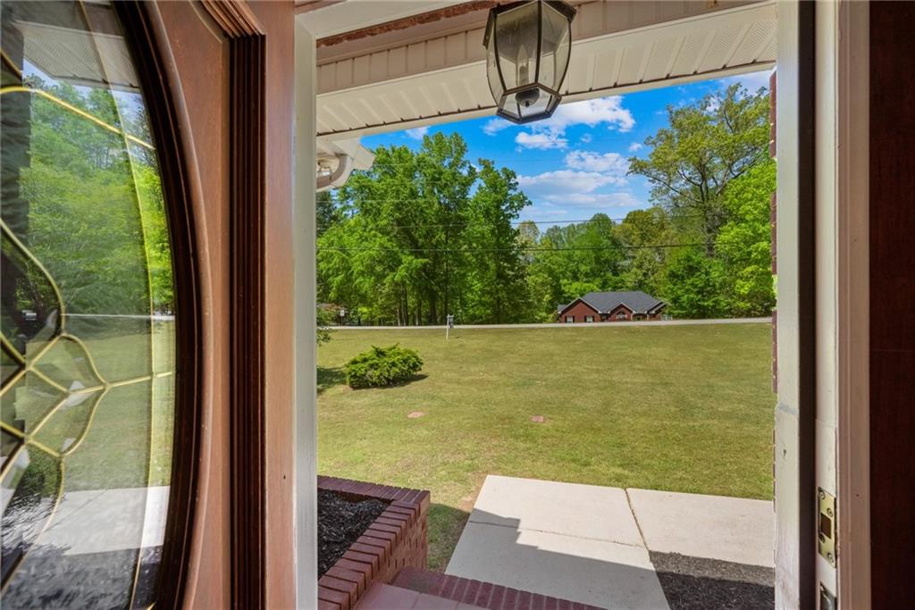215 The Farm Road, Mcdonough, Georgia image 6