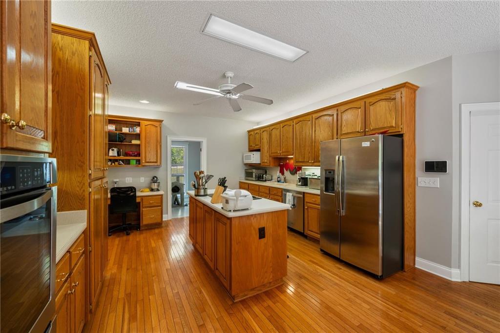 215 The Farm Road, Mcdonough, Georgia image 11