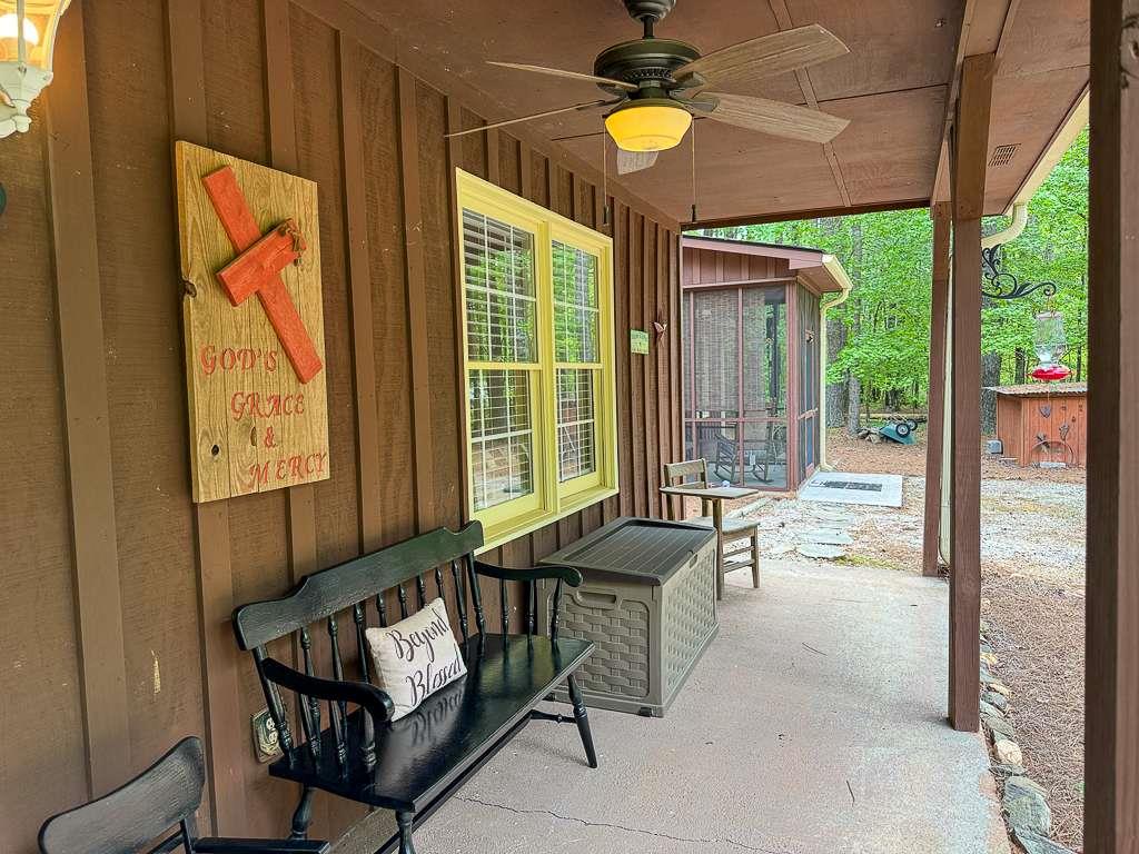 712 Honeysuckle Lane, Temple, Georgia image 6