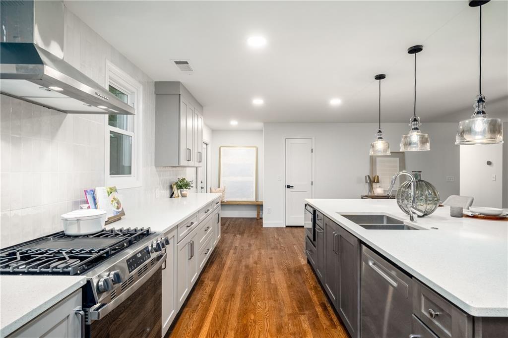 4251 Fontana Court
