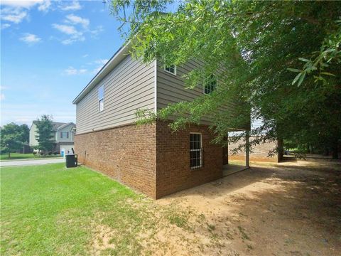 A home in Mcdonough