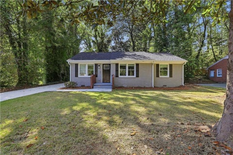 Photo of 3025 Catalina Drive, Decatur, GA 30032 (MLS # 7837284)