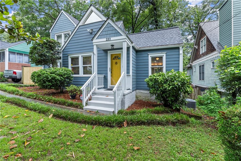 233 Spence Avenue SE