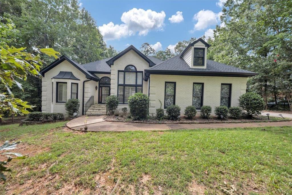 805 LYNN Circle SW