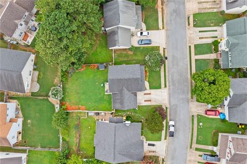 A home in Newnan