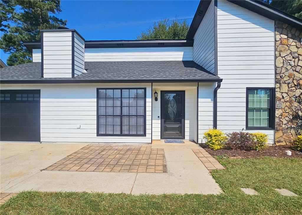 2024 Marshes Glenn Drive