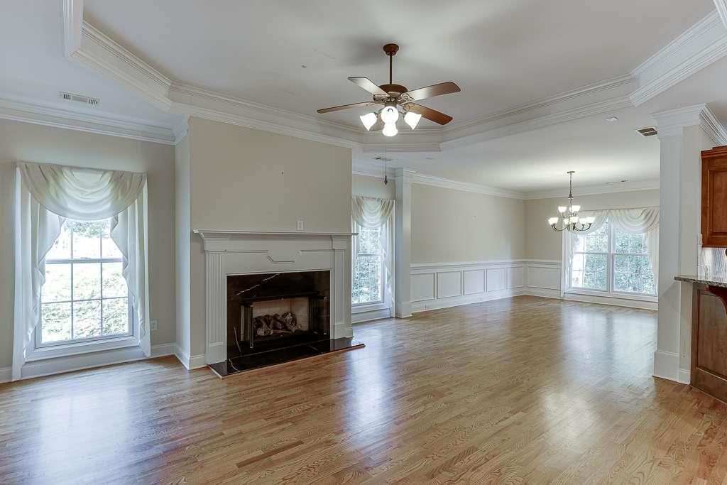3765 Woodlawn Court