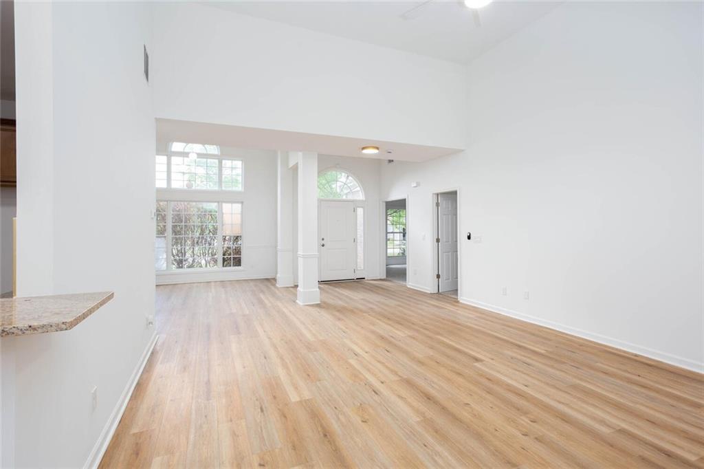3314 Dilmus Drive, Powder Springs, Georgia image 12
