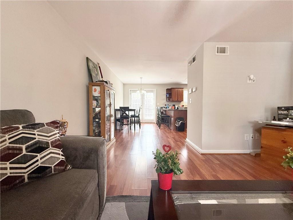 602 Summer Place