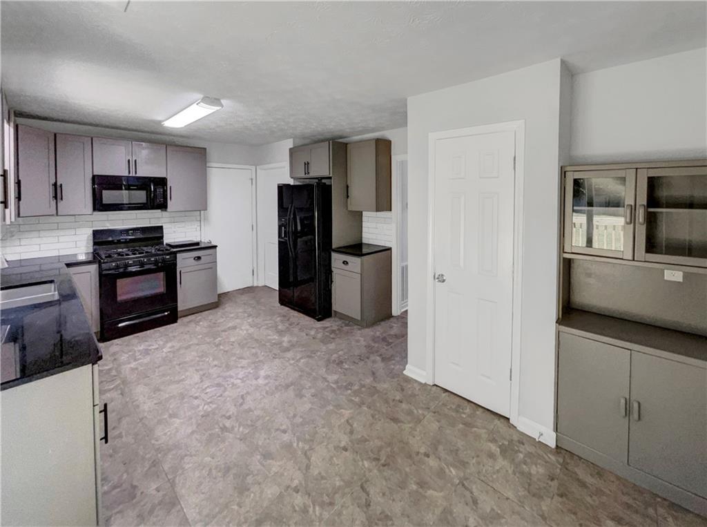 Colony Glen - Residential