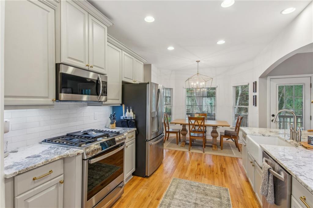 4155 Summit Gate Drive, Suwanee, Georgia image 17