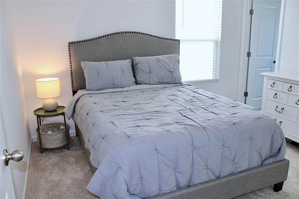 5790 Thornton Drive, Cumming, Georgia image 24