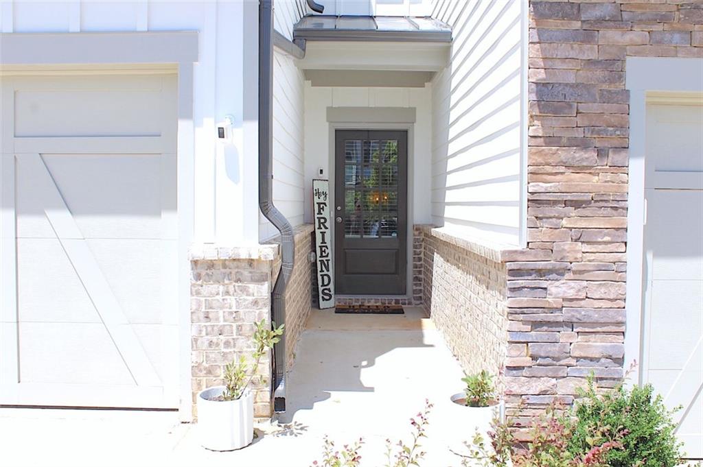 5790 THORNTON Drive
