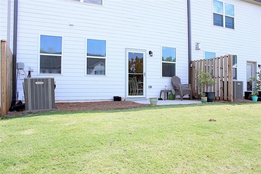 5790 Thornton Drive, Cumming, Georgia image 28