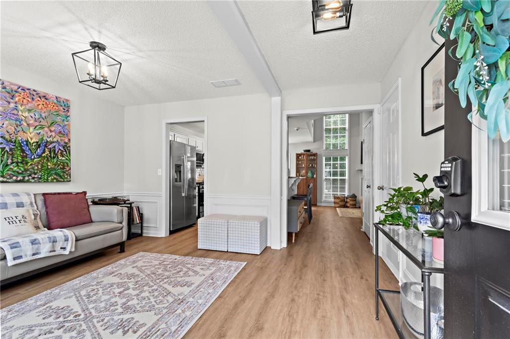 585 Ashland Parkway