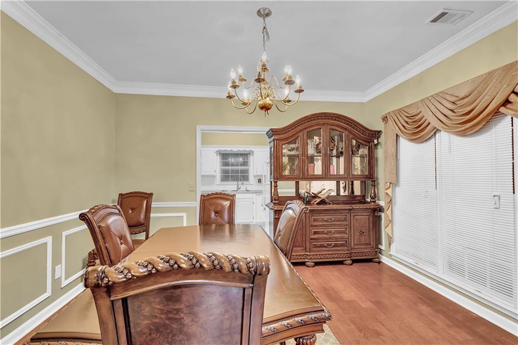 255 Thornbush Lane, Lawrenceville, Georgia image 10