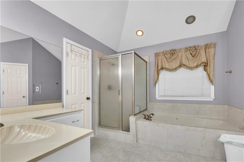 255 Thornbush Lane, Lawrenceville, Georgia image 19