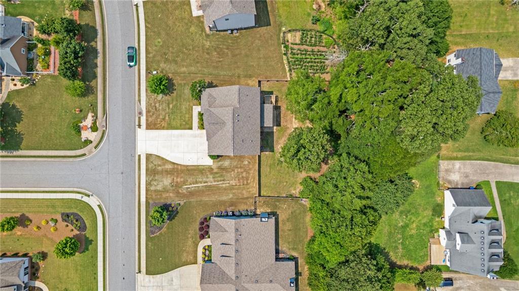 980 Lake Rockwell Way, Winder, Georgia image 32