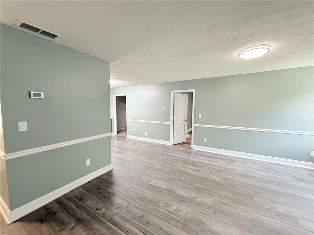 2433 Robin Ridge Drive