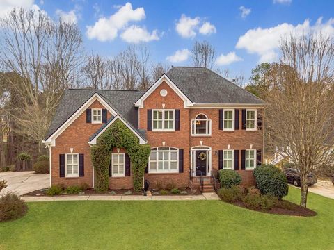 Homes For Sale - 205 Amberbrook Circle<br/> Grayson, GA 30017