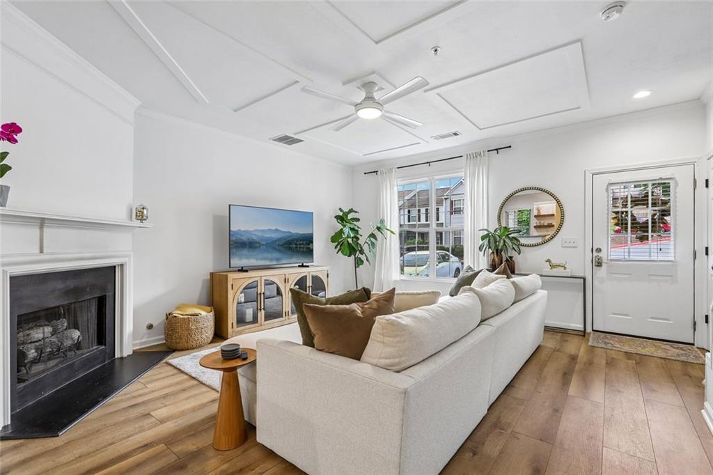 1555 Kilmington Court