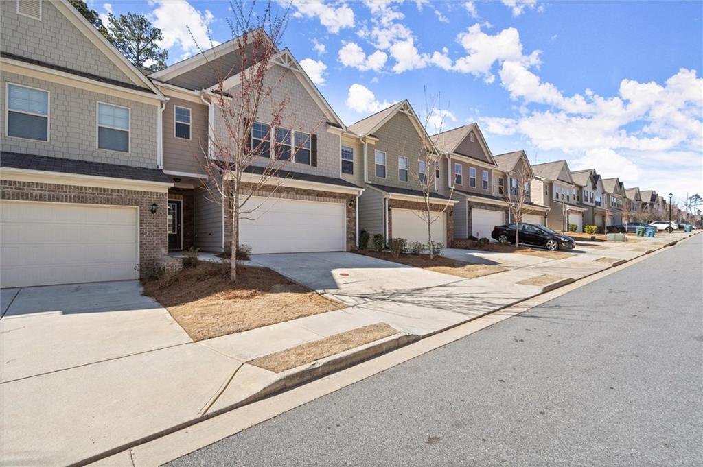 2628 Wild Laurel Court, Norcross, Georgia image 4