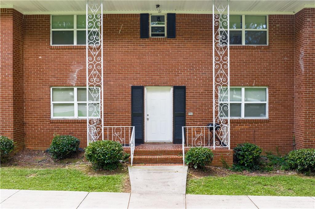 2410 Benjamin E Mays Drive SW