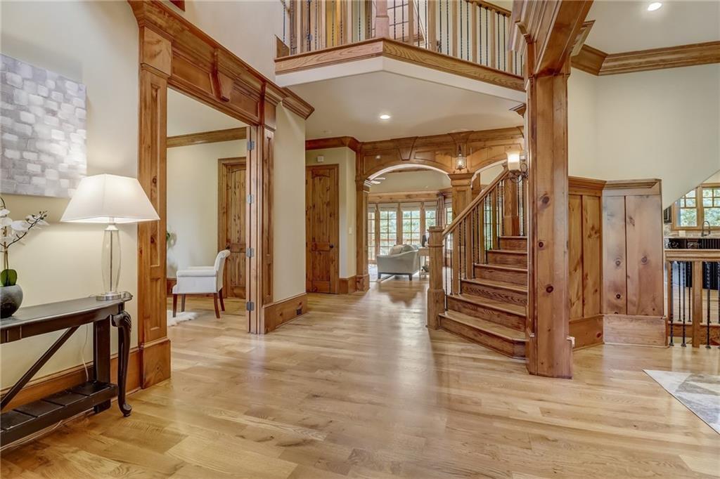 6219 Woodlake Drive