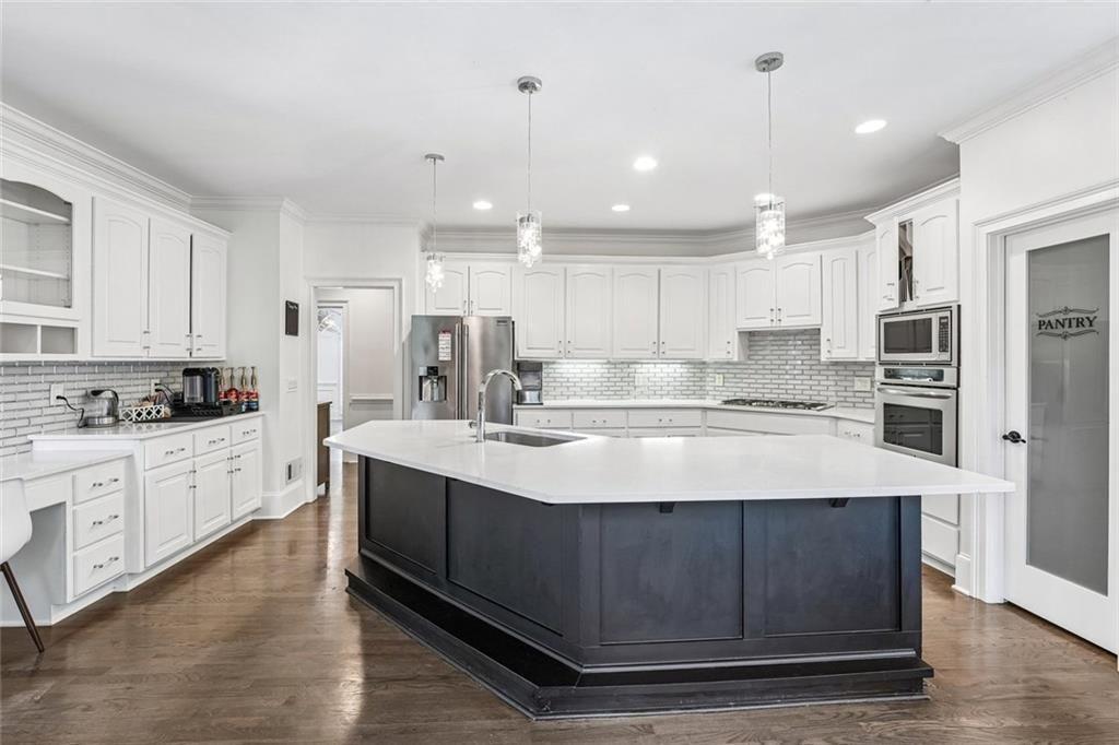 1091 Fieldstone Trail