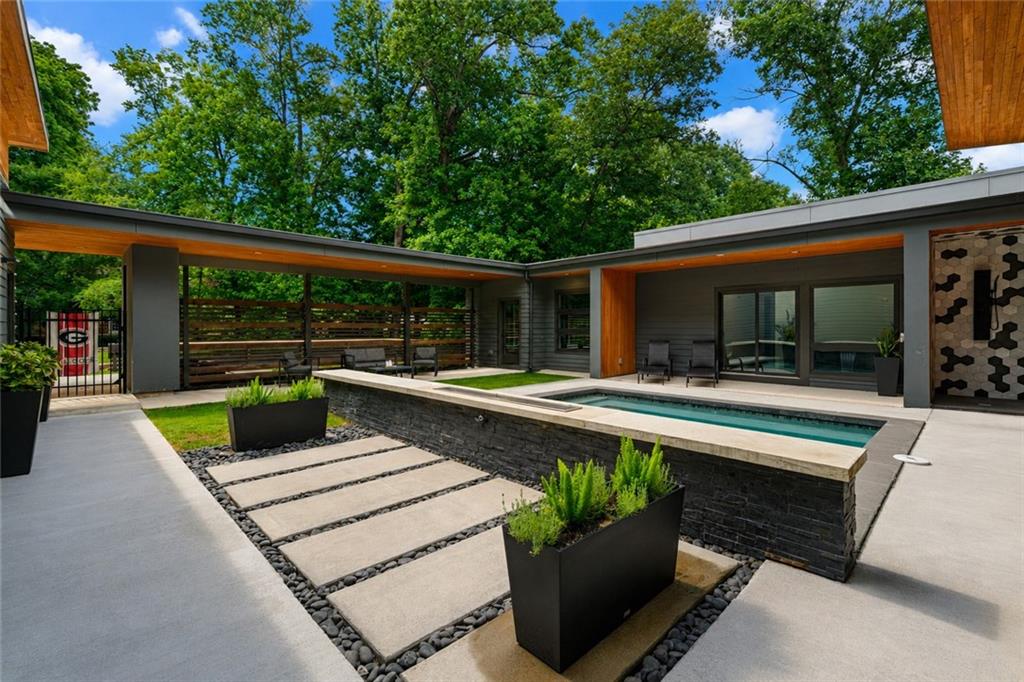 242 Valley Ridge Drive