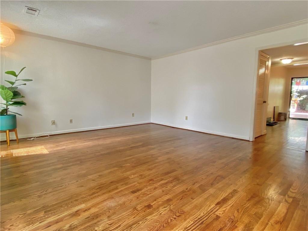 1148 Riverbend Club Drive SE