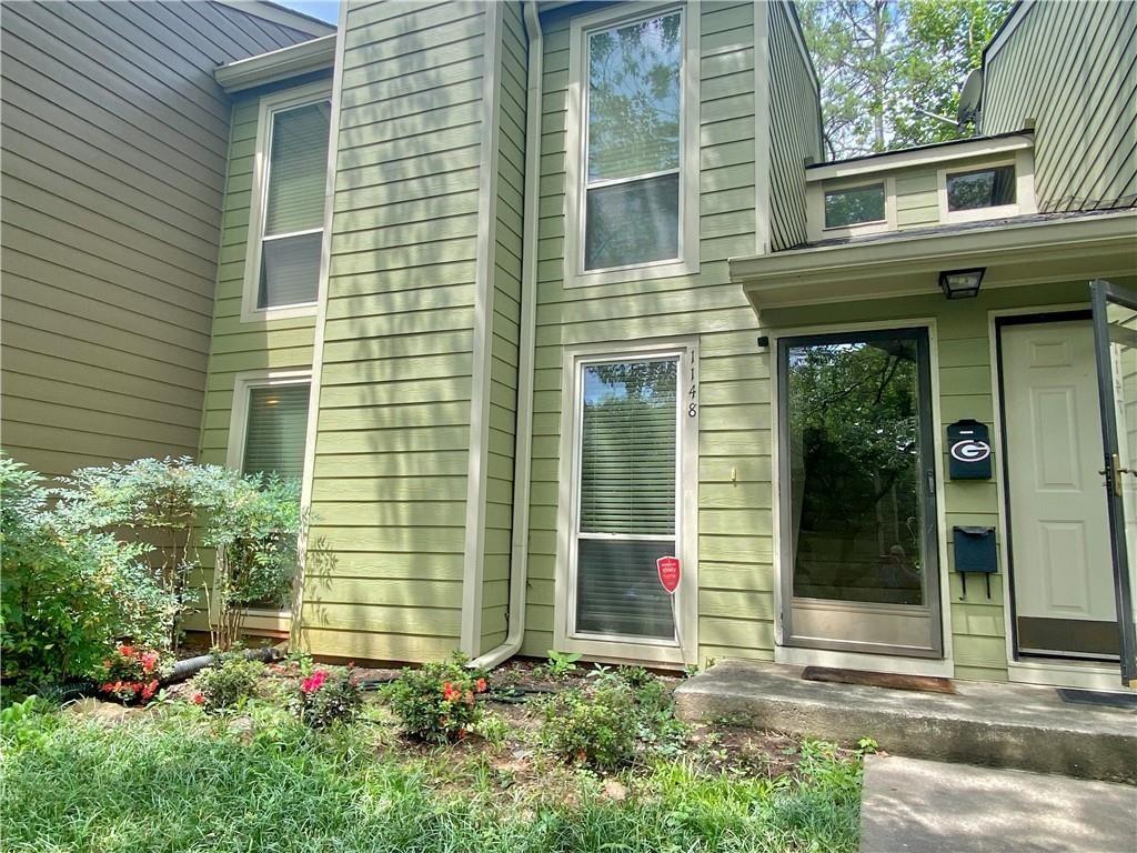 1148 Riverbend Club Drive SE