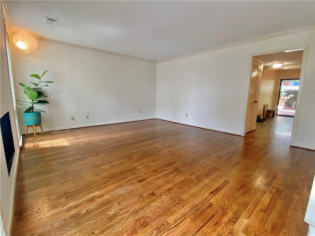 1148 Riverbend Club Drive SE