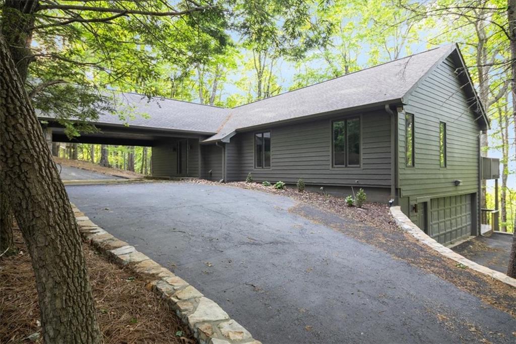 40 Sanderlin Mountain Drive